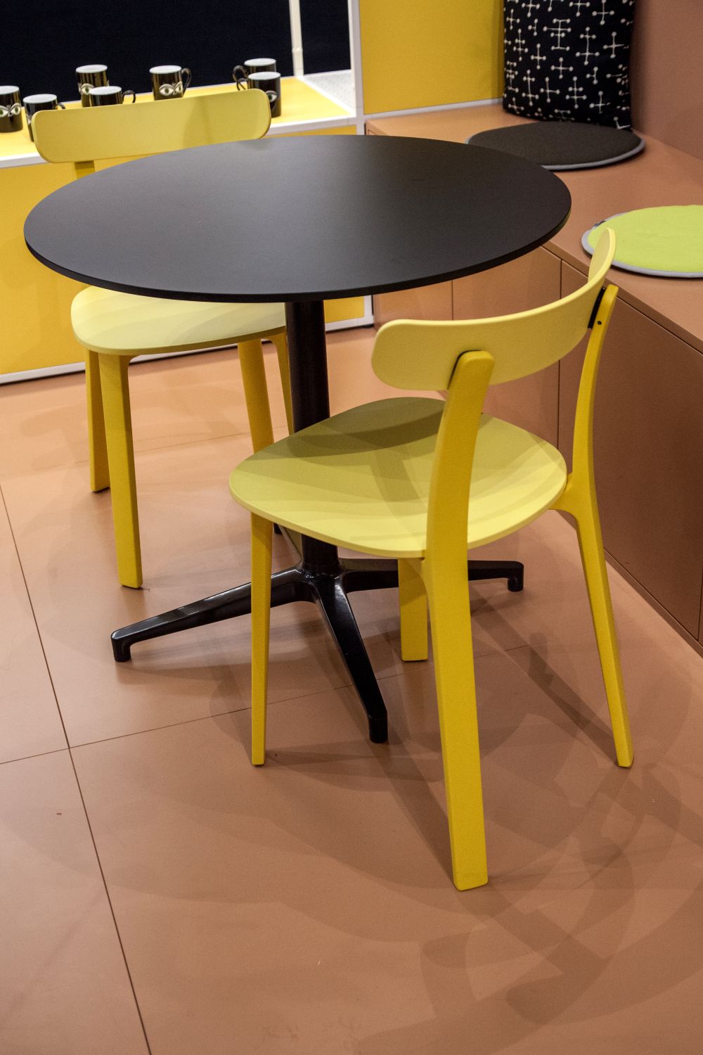 创意家具 - 坐具|餐椅|办公家具|球友会（中国）家具|全塑椅